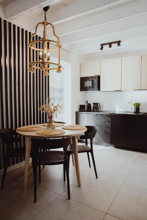 Forest House Поберово Экстерьер фото